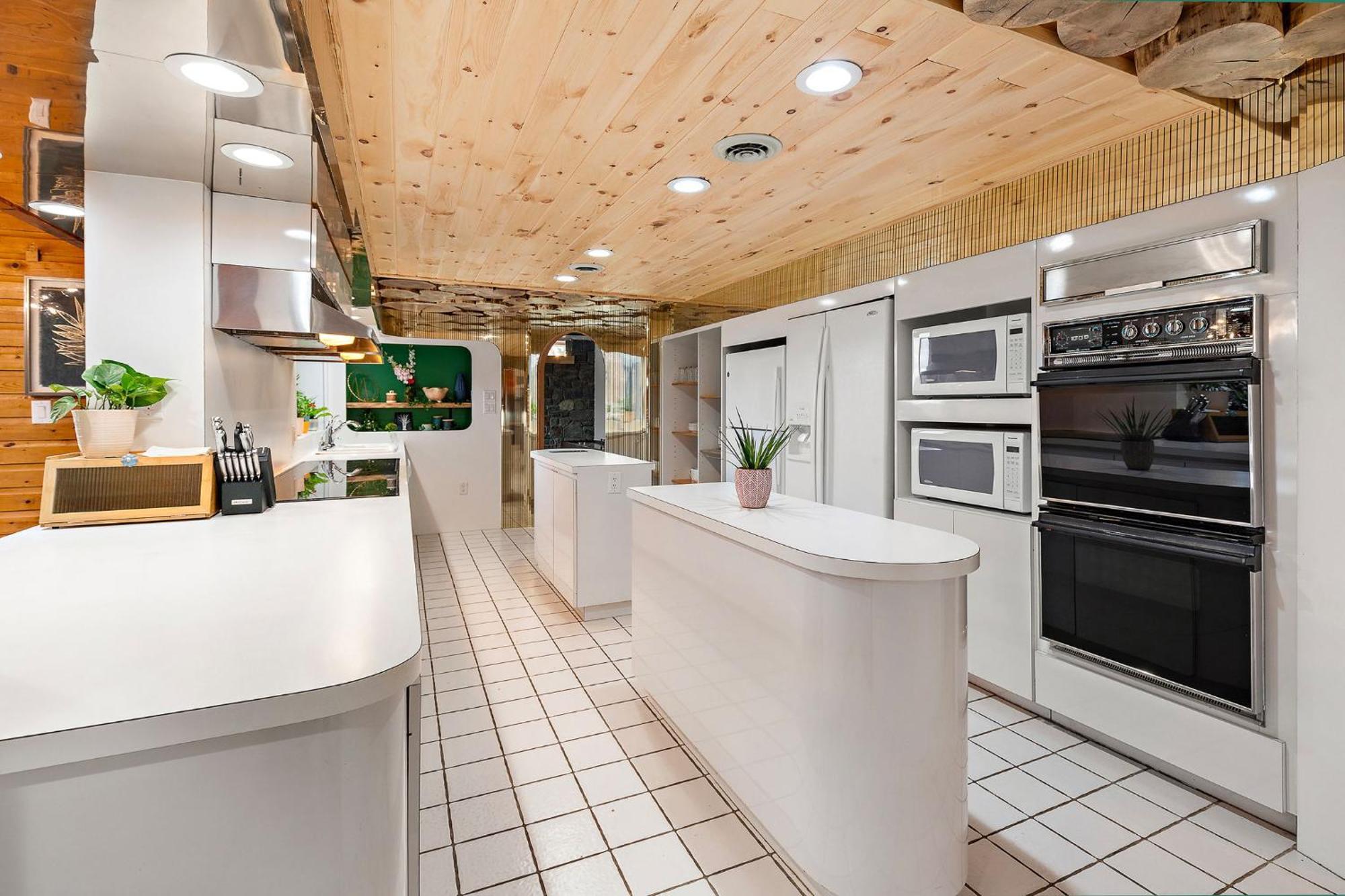 Holiday home 18 Bd W Indoor Pool Hottub & Sauna - Mystery *