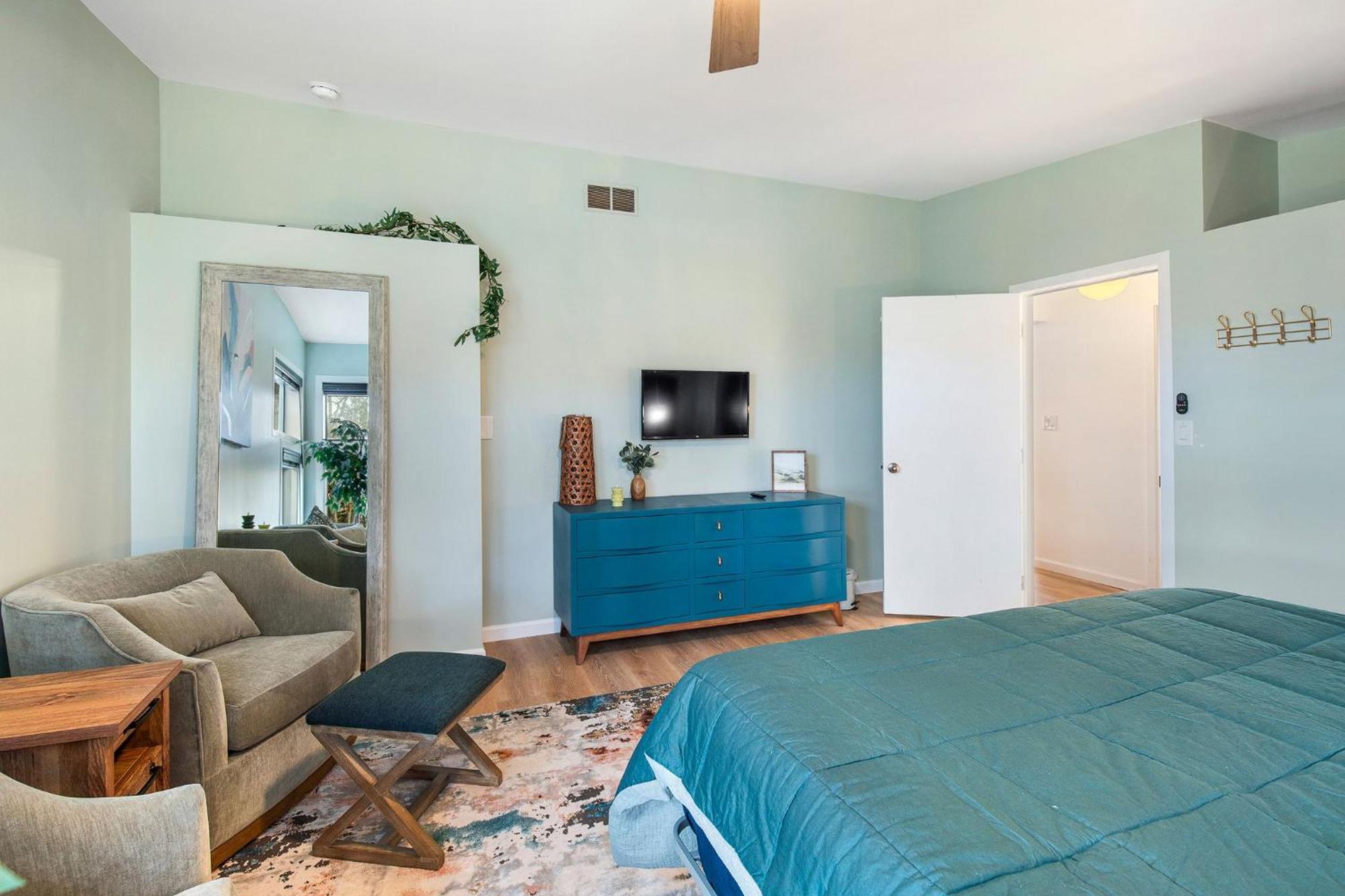 Holiday home 18 Bd W Indoor Pool Hottub & Sauna - Mystery